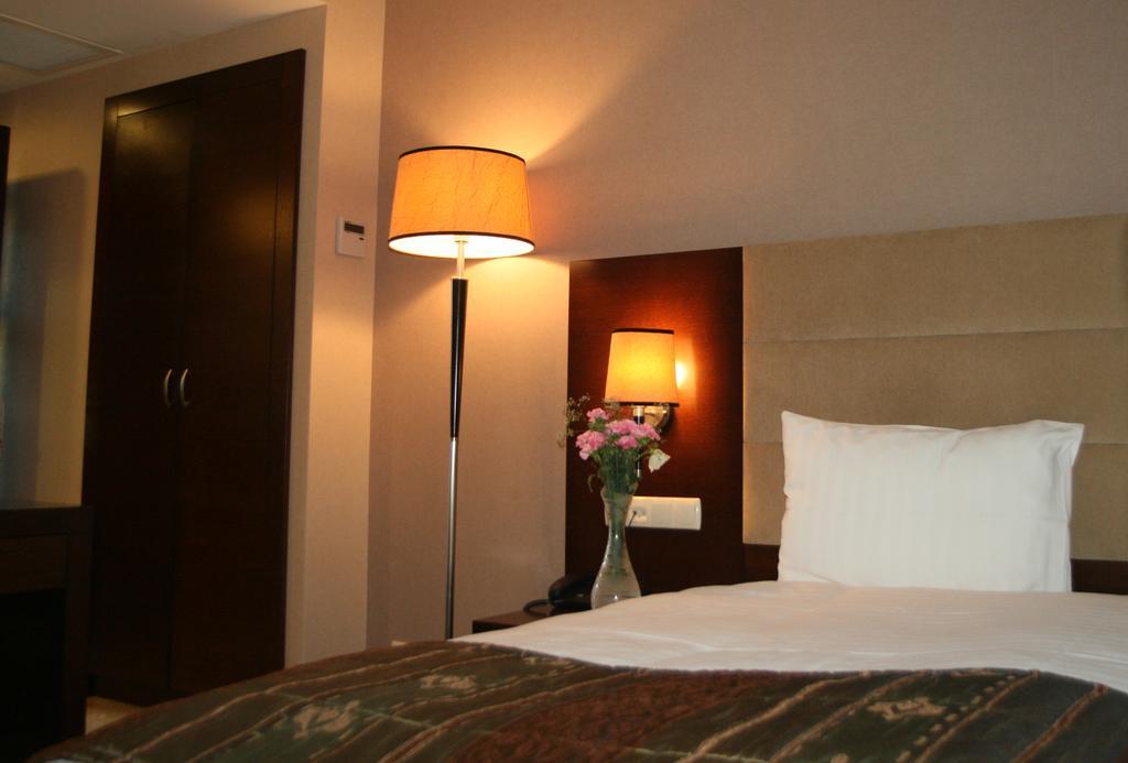 Cetin Hotel Kesan Buitenkant foto